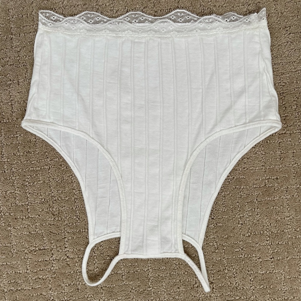 Tank top - Picture 2 of 2